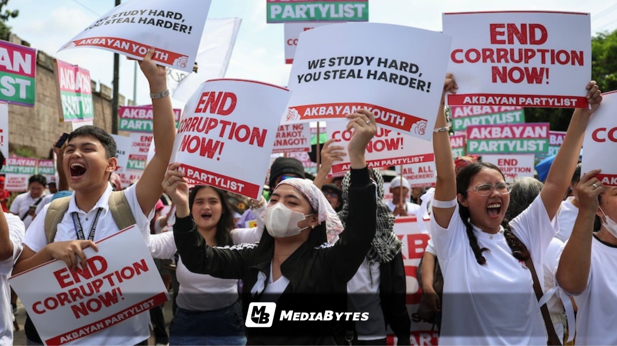 OCTA: 60% OF FILIPINOS “DISGUSTED” BY WIDESPREAD CORRUPTION