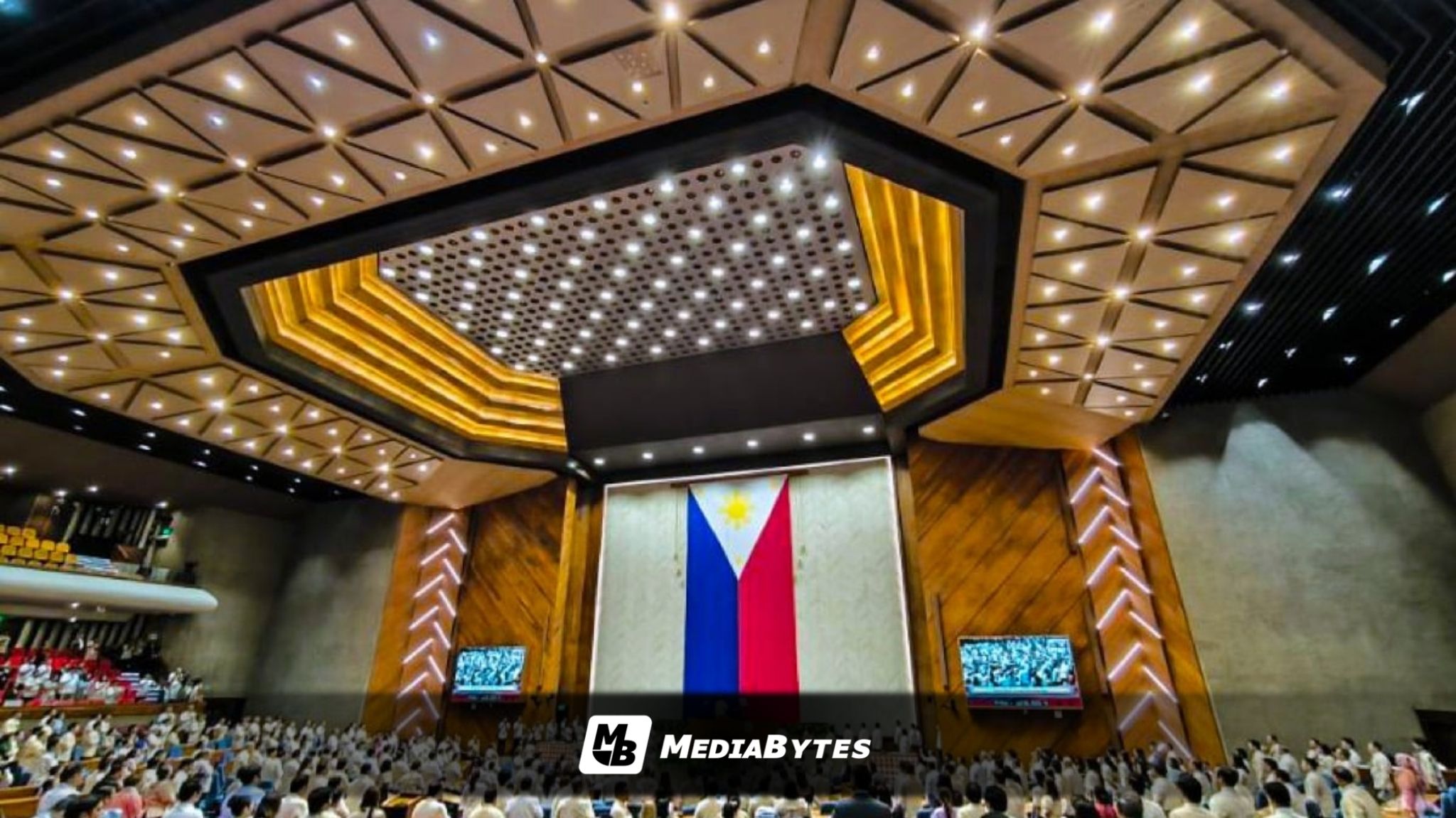 ANTI-DYNASTY BILL UP FOR HOUSE DELIBERATION