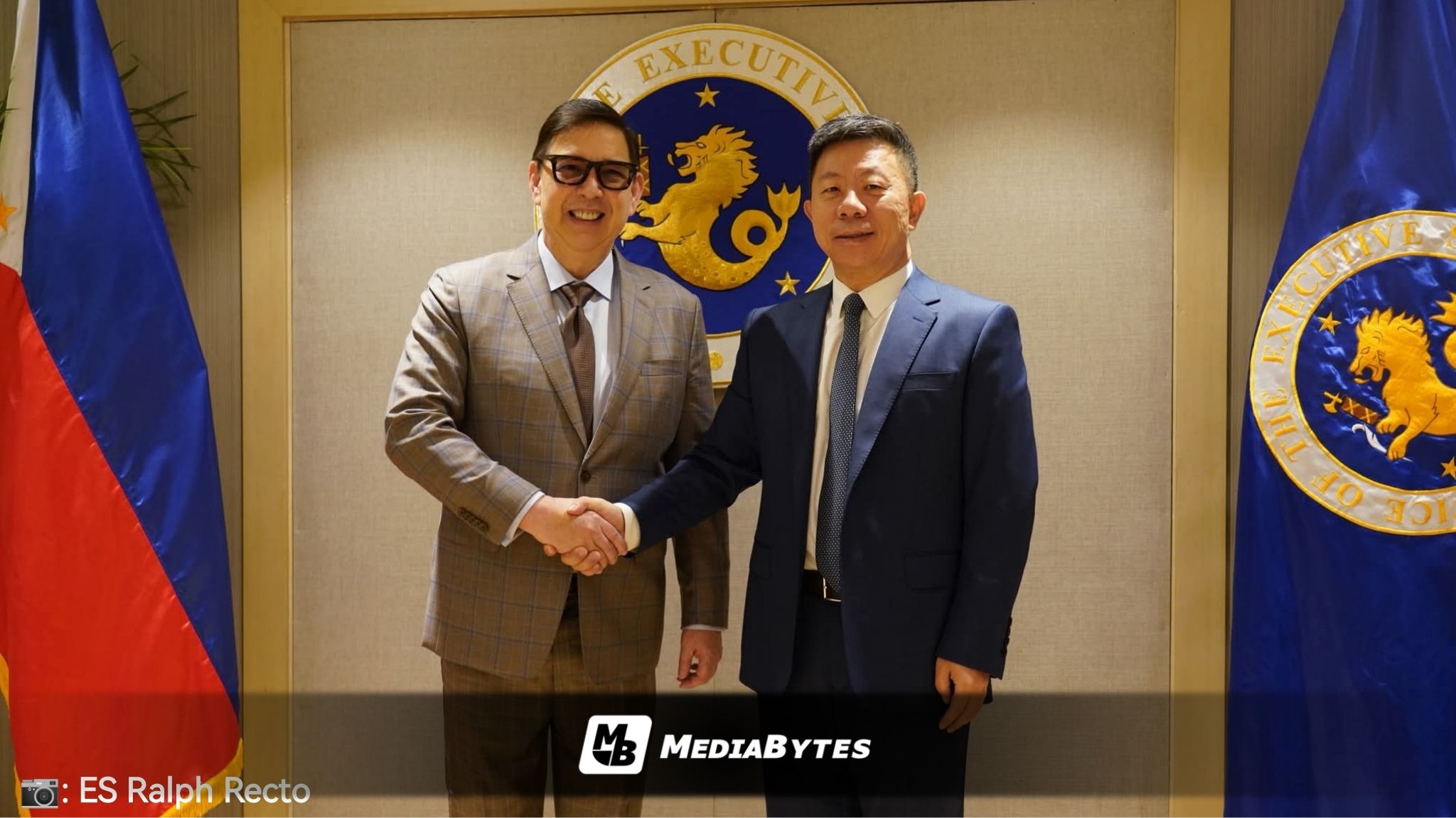 RECTO MEETS CHINESE ENVOY AMID SOUTH CHINA SEA TENSIONS