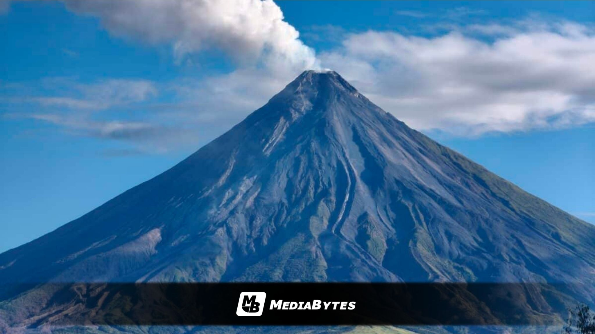 DSWD EXTENDS ₱328-M AID TO FAMILIES DISPLACED BY MAYON VOLCANO UNREST